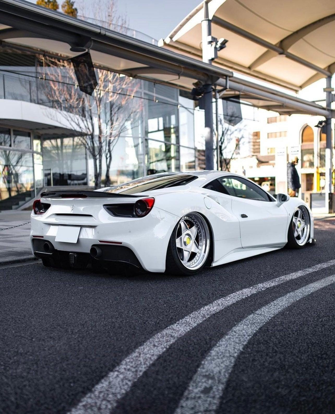 Ferrari 488 Carbon Fiber Duckbill Trunk Spoiler