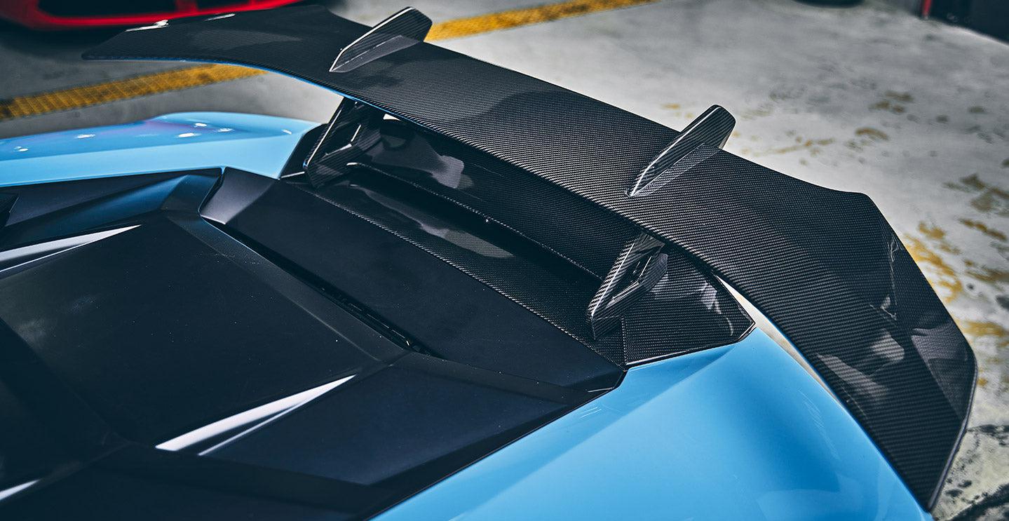 Lamborghini Huracan Evo Swan Neck Wing