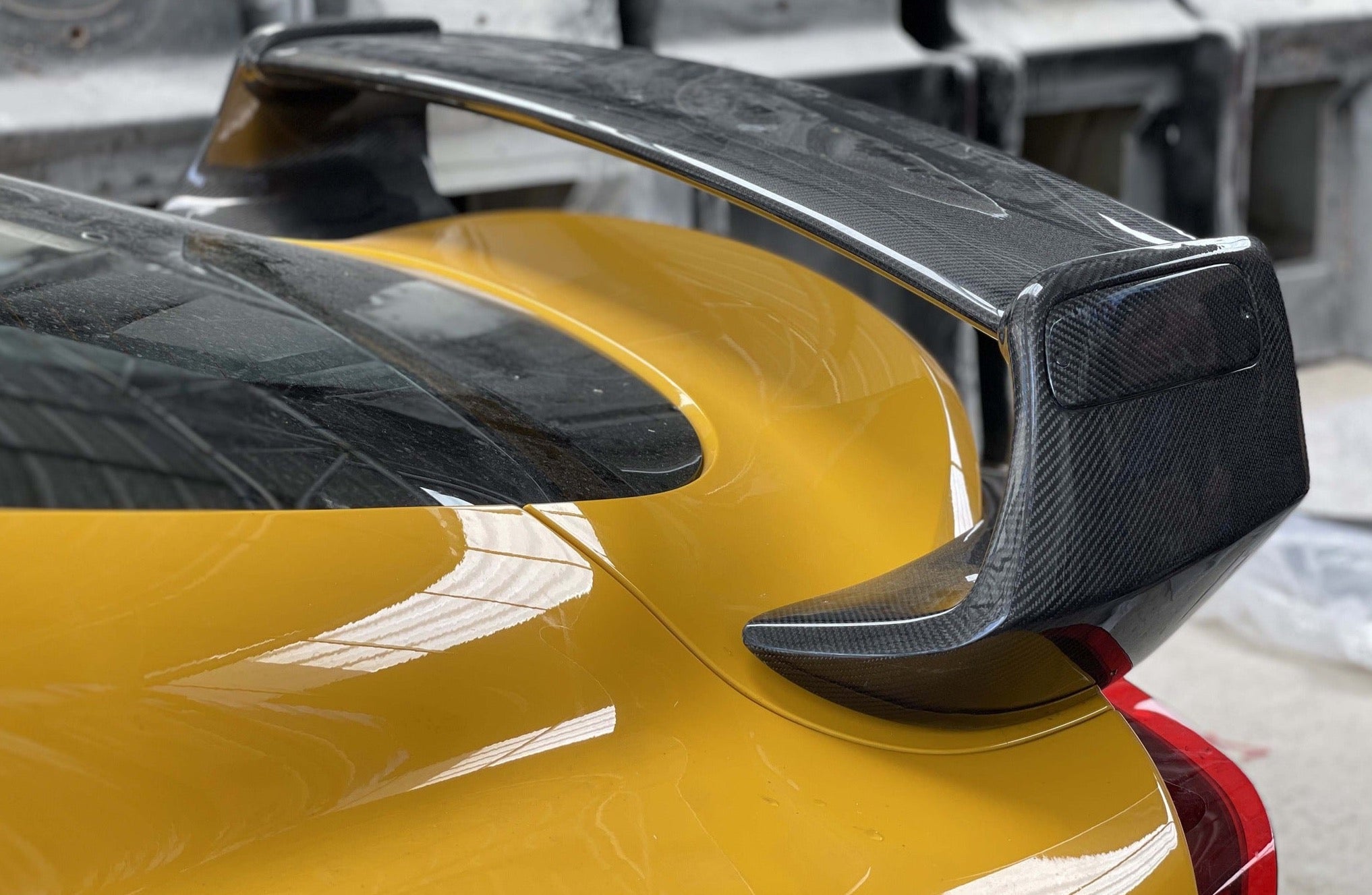 Carbon Fiber Rear Spoiler ST-Style Trunk Wing for A90 Supra