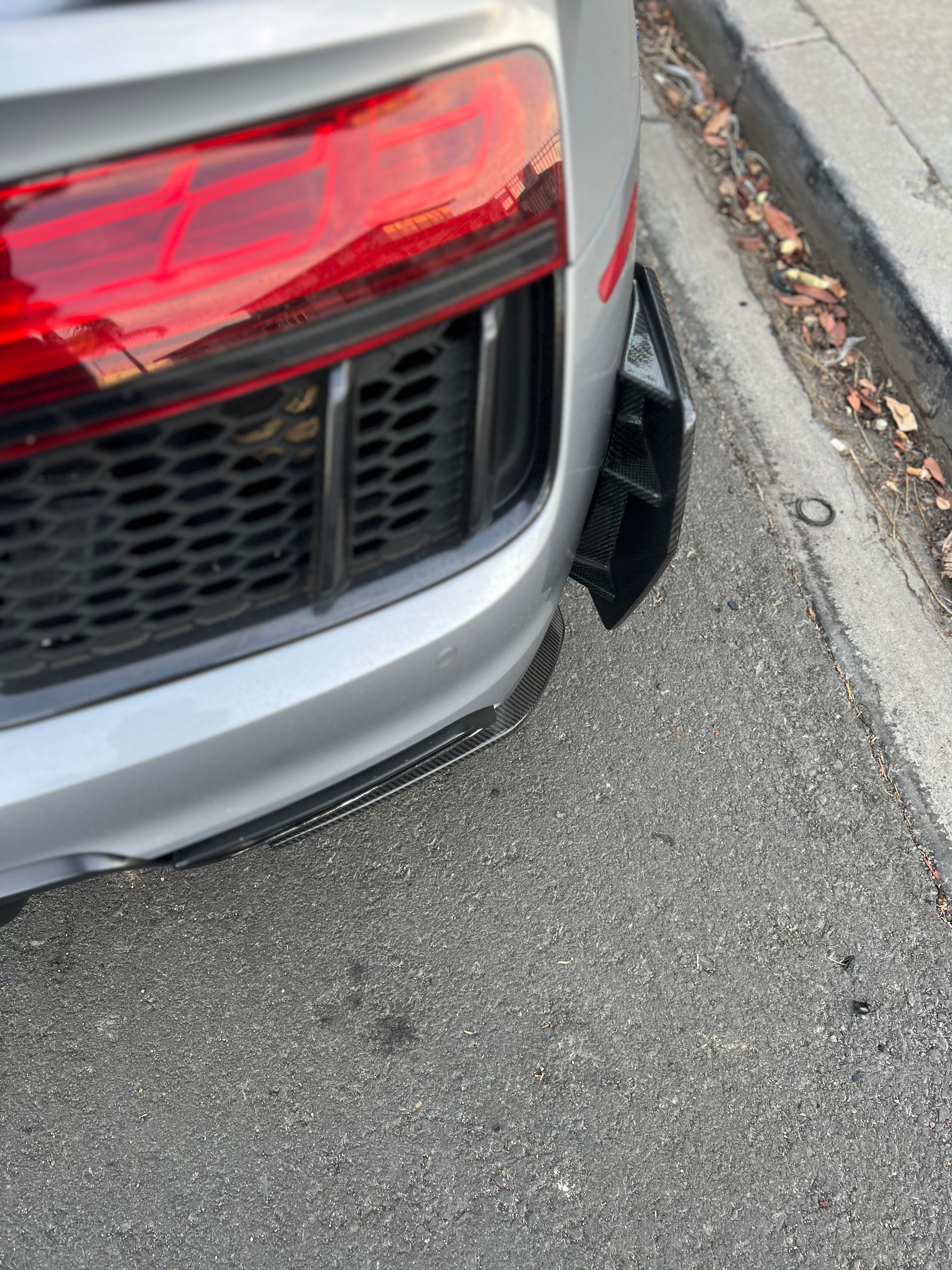 Audi R8 Carbon Fiber Rear Canards