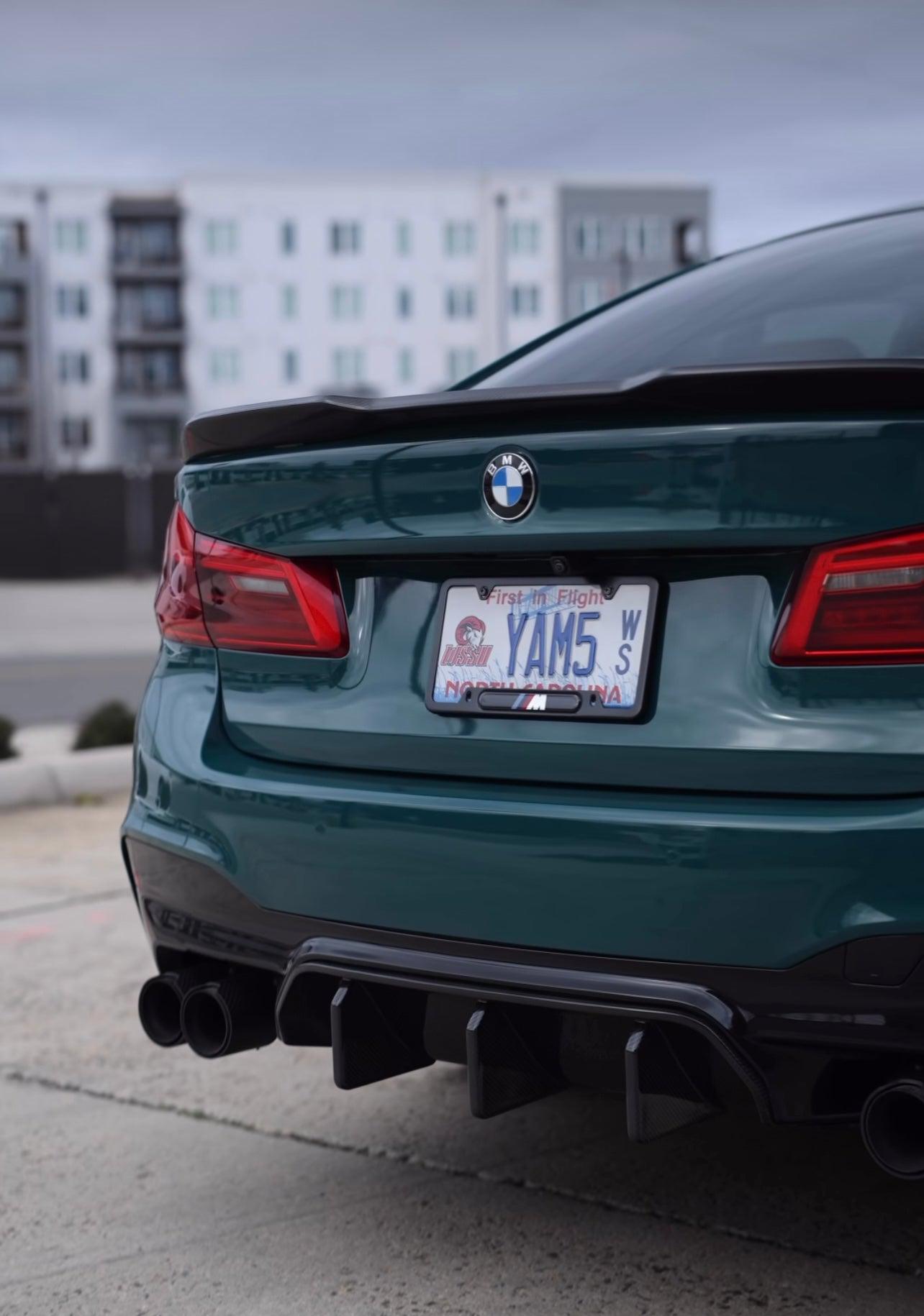 BMW F90 M5 Carbon fiber CS Style Spoiler