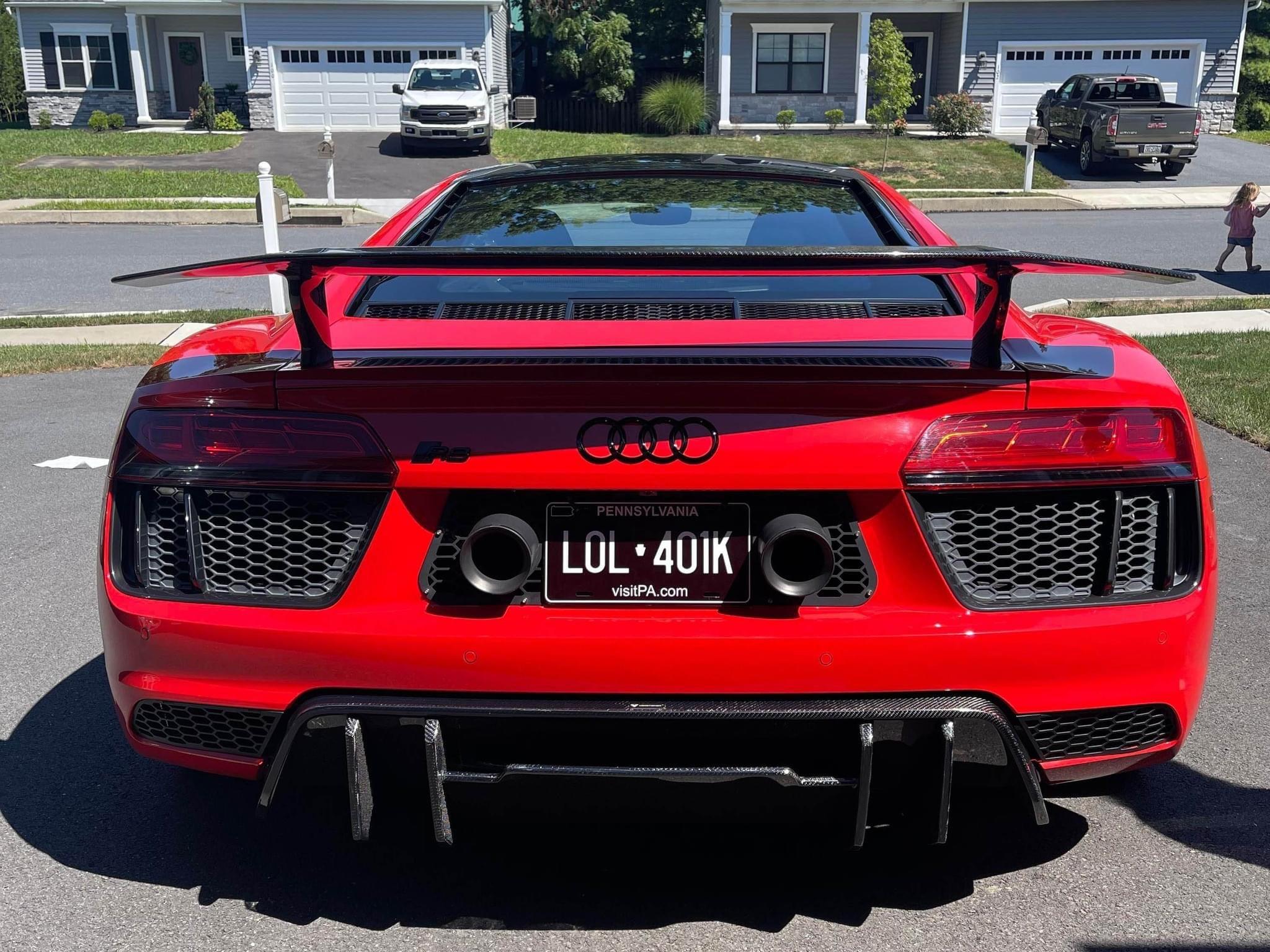Audi R8 Aggressive Artisan Carbon Fiber Rear Diffuser