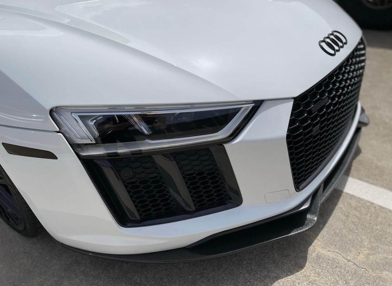 Audi R8 3Pc Artisan Carbon Fiber Front Lip