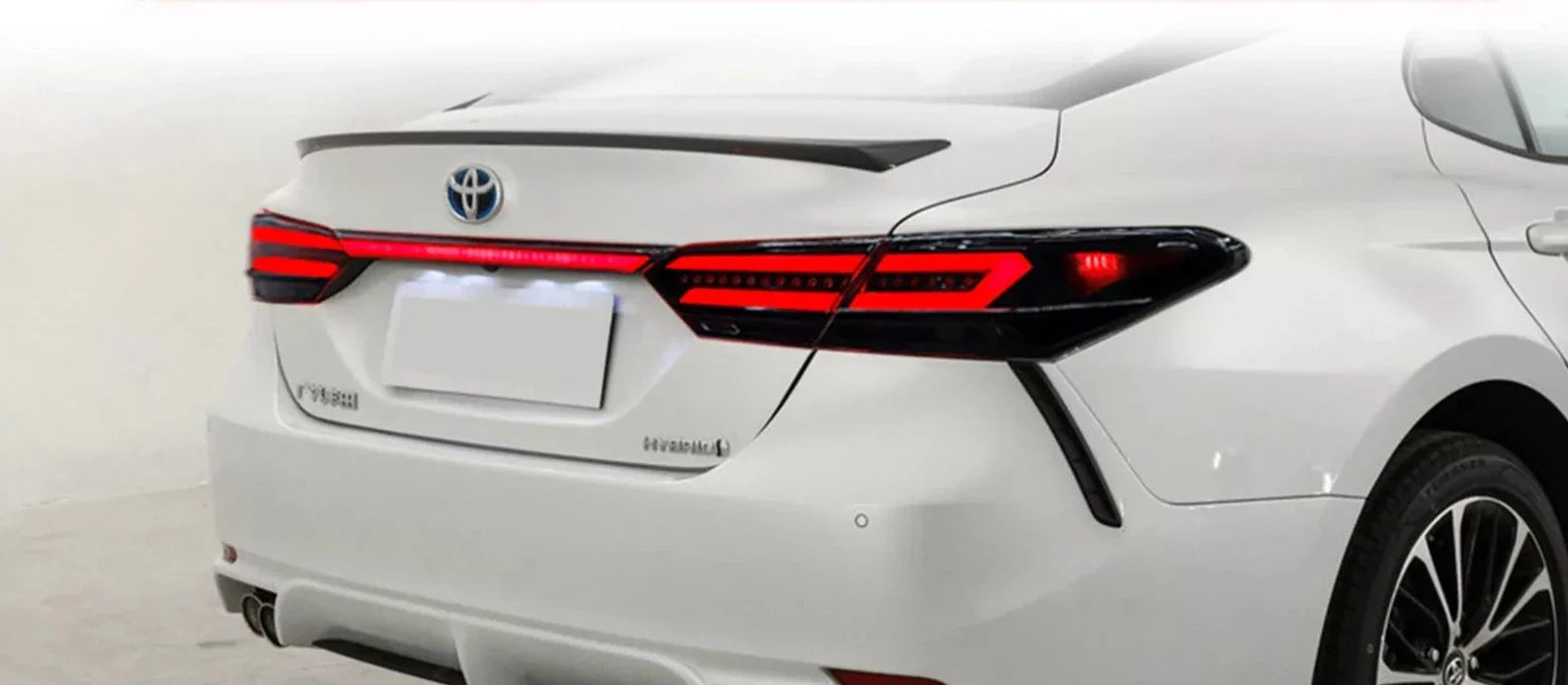 Smoked Clear LED Tail Lights w/ Trunk Lid Light - 2018-2024 Toyota Camry