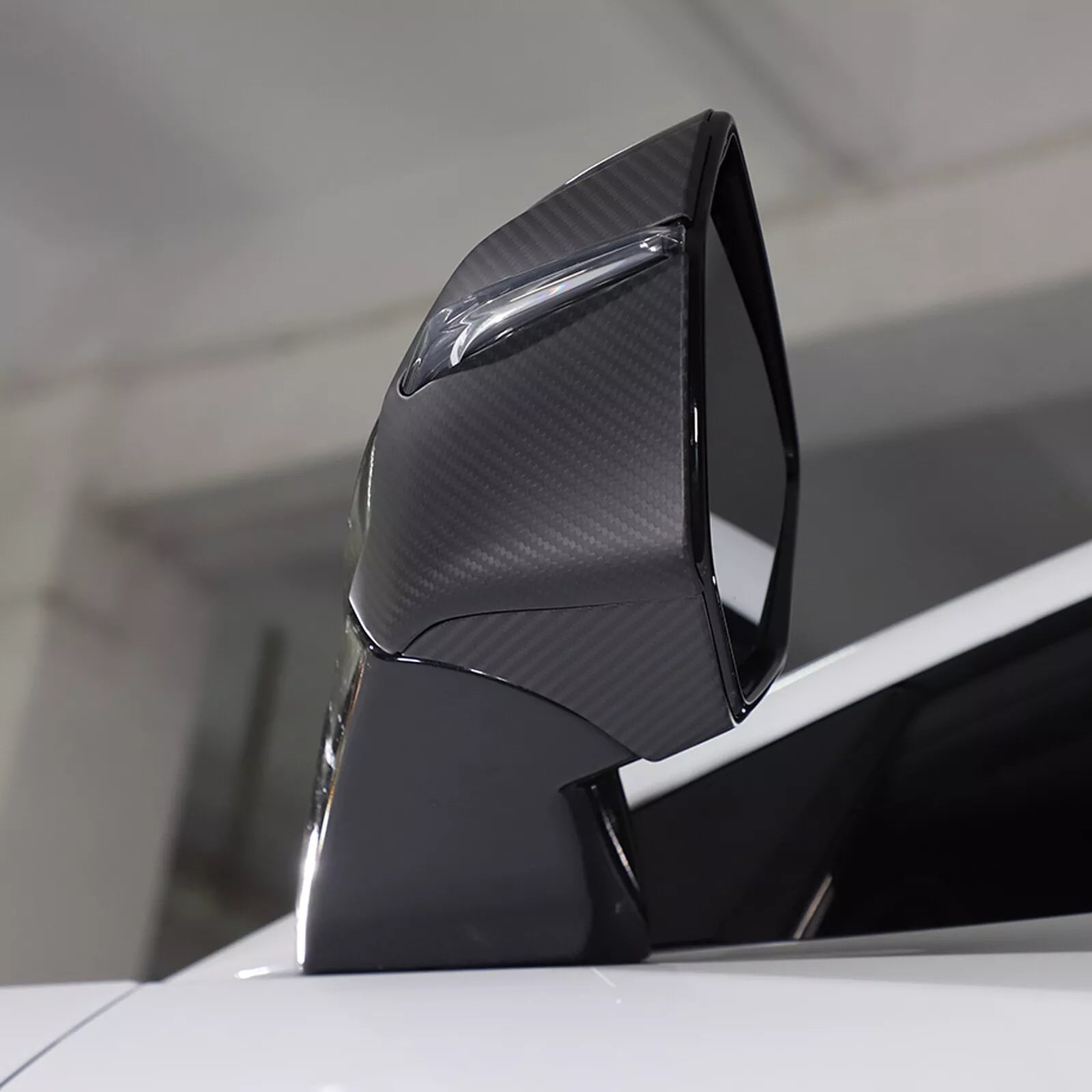 Carbon Fiber Side Lower Mirror Cover - Chevrolet Corvette C8 Stingray Z51 Z06