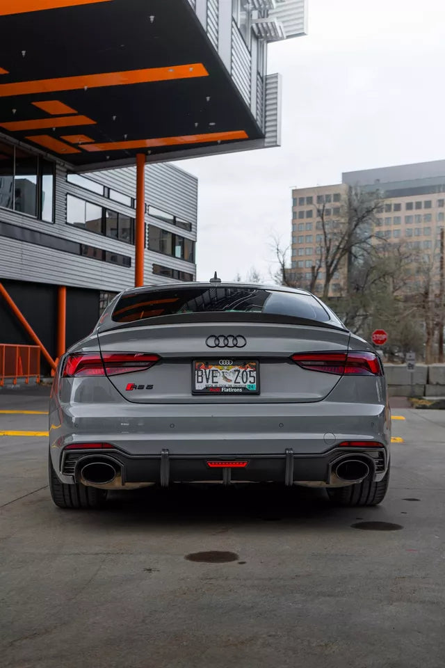 Carbon Fiber Rear Diffuser w/ LED - RS5 2020+