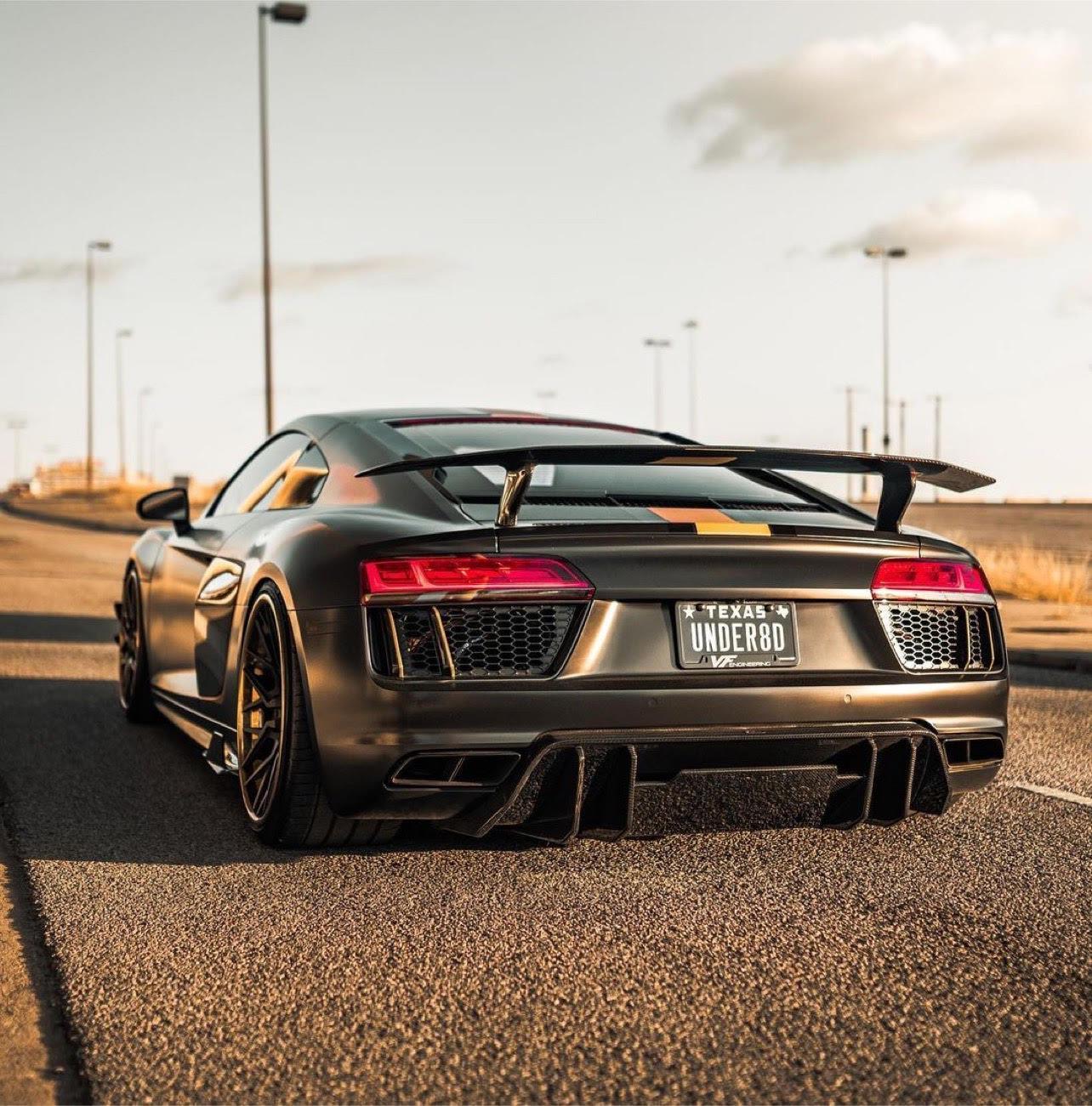 Audi R8 Aggressive Artisan Carbon Fiber Rear Diffuser