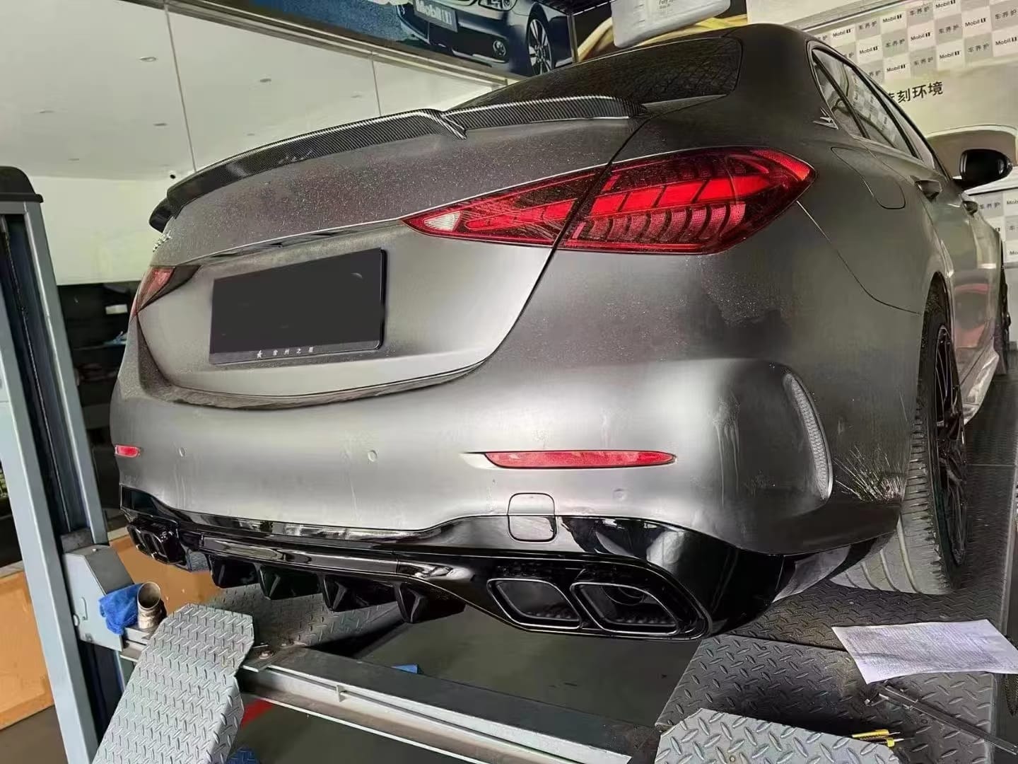 Carbon Fiber OE Style Rear Diffuser - Mercedes Benz New C Class W206 C63 2022+