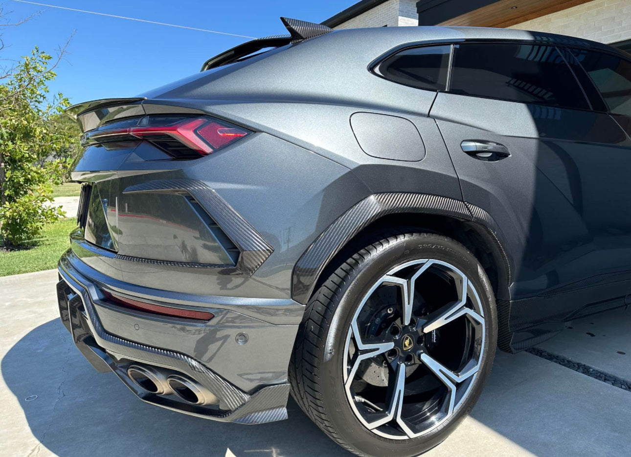Carbon Fiber Aero TC Body Kit - Lamborghini Urus