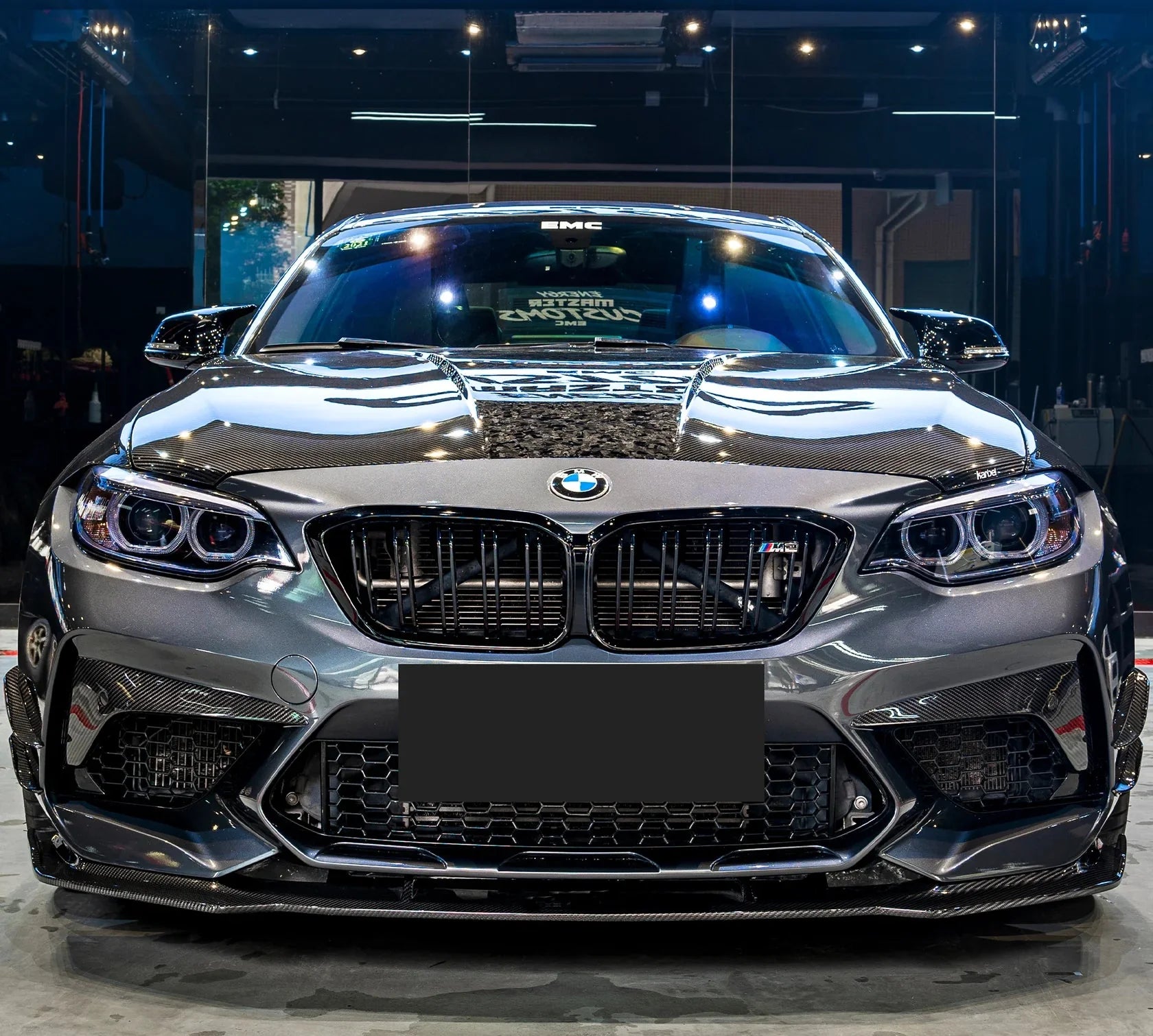 Dry Carbon Fiber Front bumper Upper Trim - BMW F87