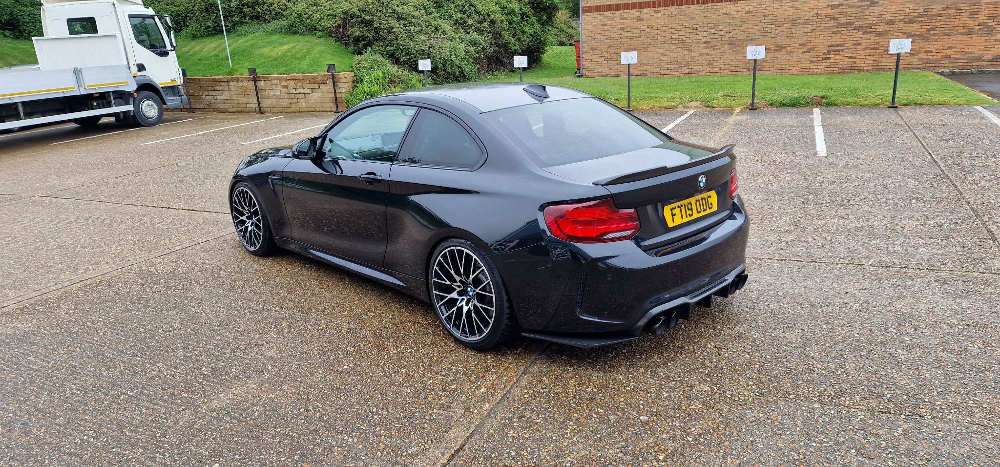 V-Style Carbon Fiber Rear Diffuser - BMW F87 M2 & M2C