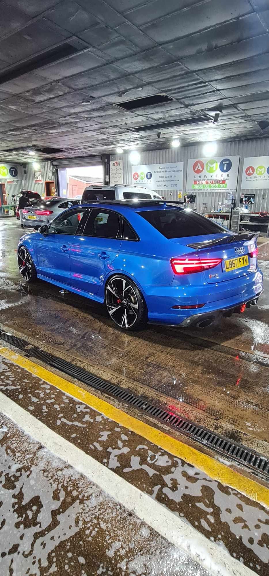 Carbon Fiber Duck-Bill style High Kick Trunk Spoiler for A3/S3/RS3
