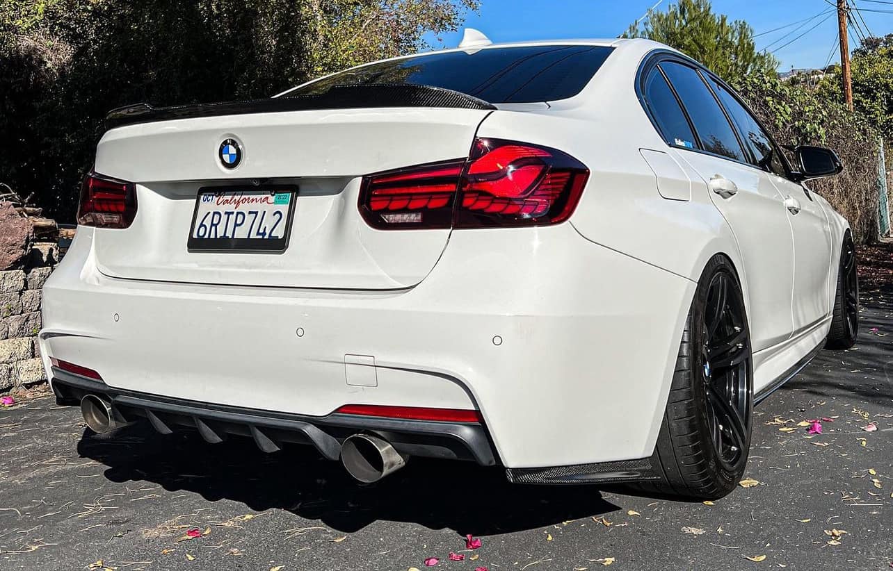 VR Style Carbon Fiber Rear Canard Splitters - BMW F30 3 Series