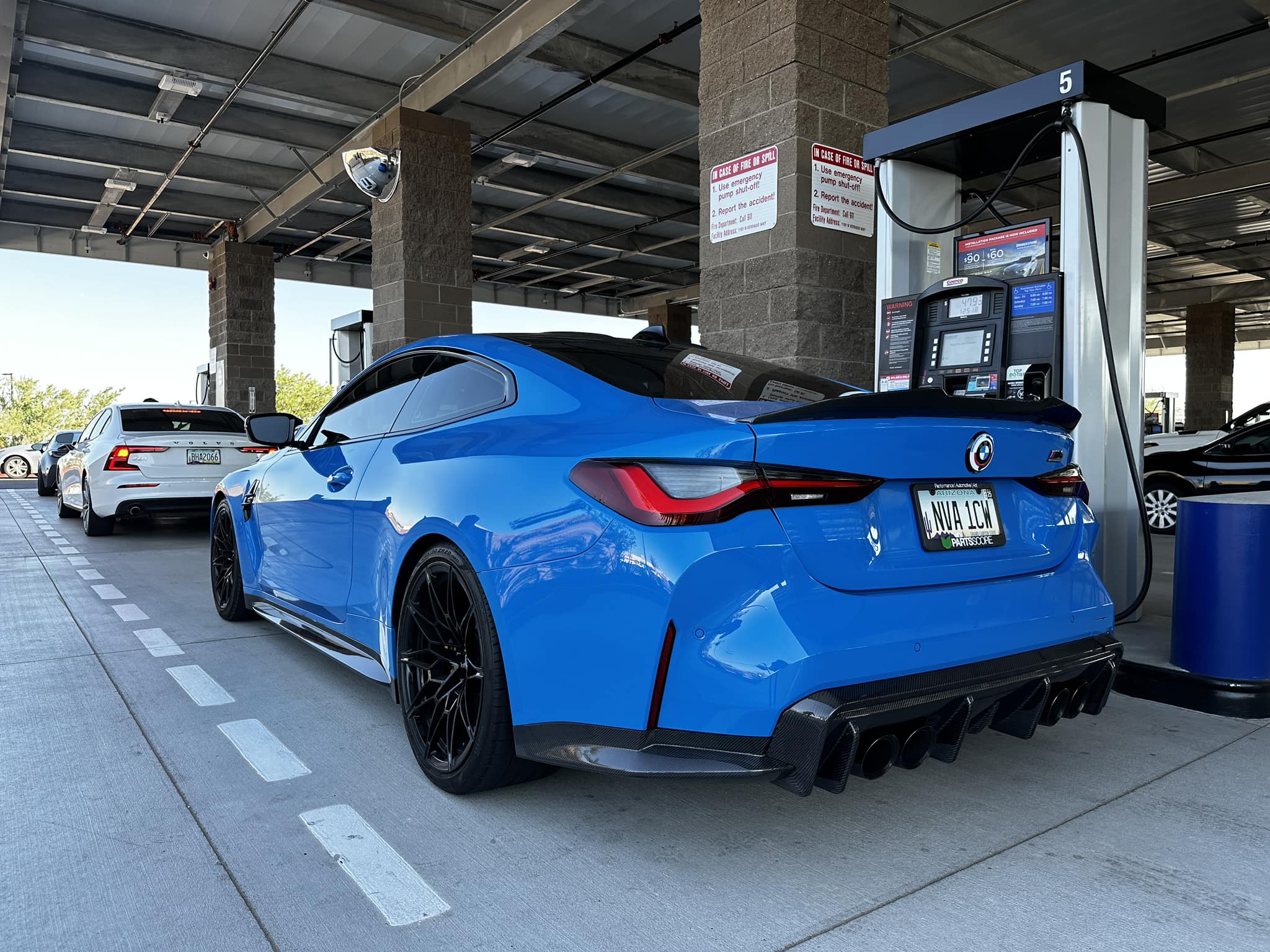 3D Style Carbon Fiber Rear Diffuser + Corner Extension - 2021-2025 BMW G80 M3