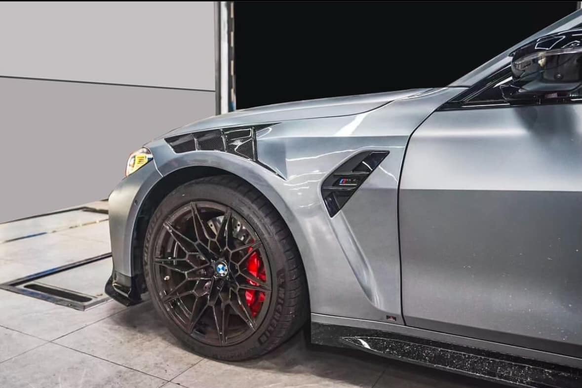 BMW G80/G82/G83 M3/M4 Carbon Fiber Artisan AE Vented Fenders