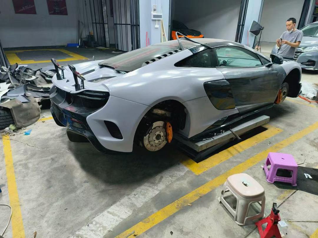 675LT Conversion Body Kit - McLaren MP4-12C/650S