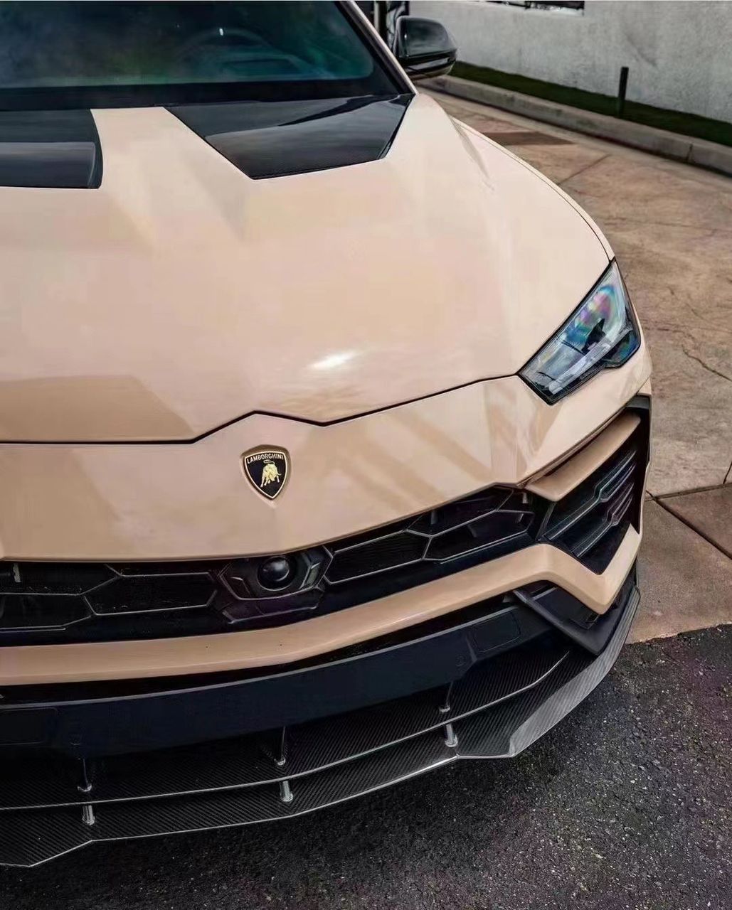 Prepreg Carbon Fiber Aero Body Kit - Lamborghini Urus