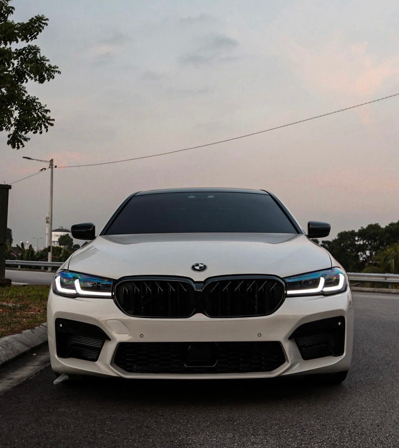 LCI LED Headlights - BMW F90 M5 & G30 / G38 5 Series