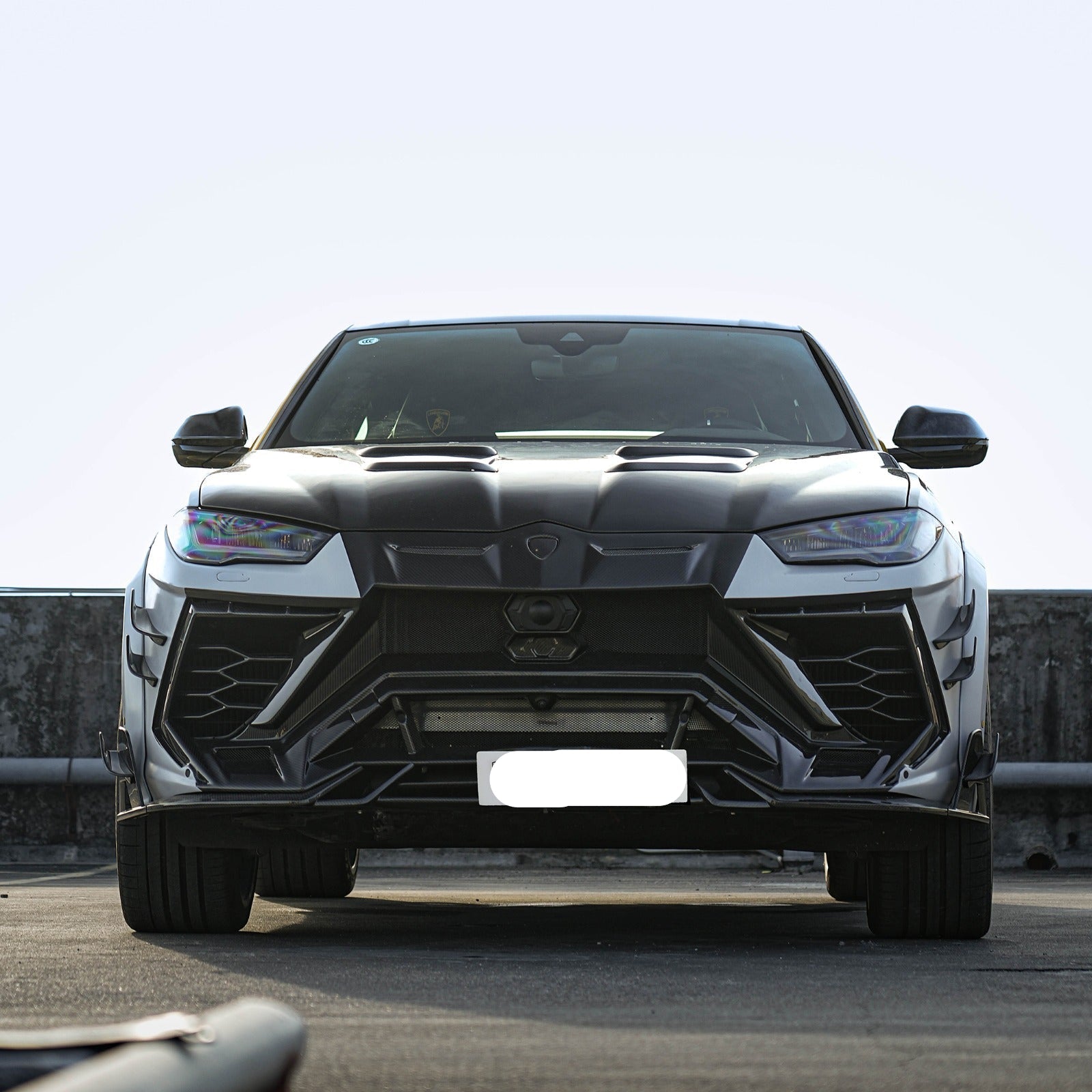 Full Carbon Fiber M Style V2 Conversion Body Kit - Lamborghini Urus