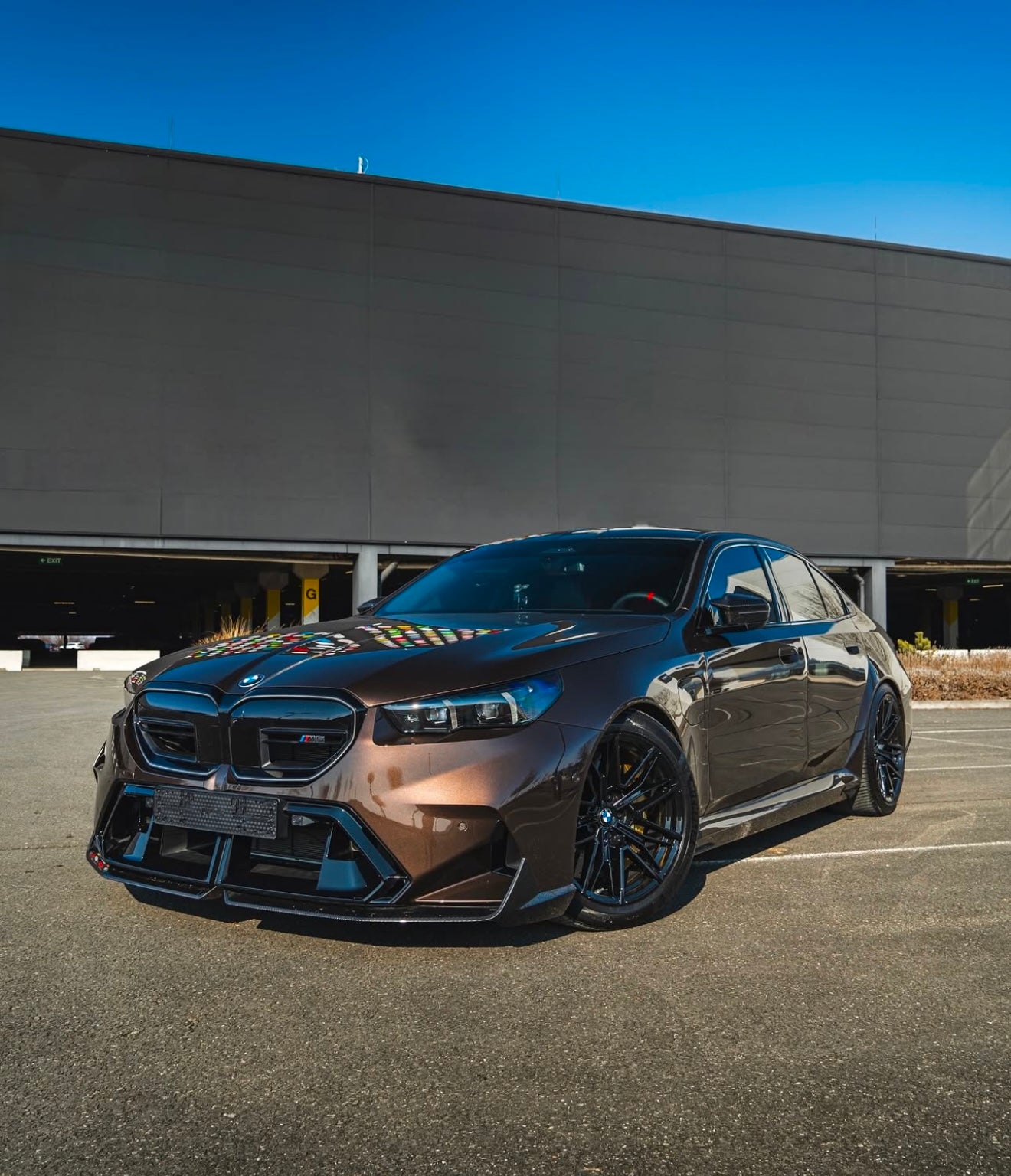BMW G90 M5 Carbon Fiber Front Lip 2Pc