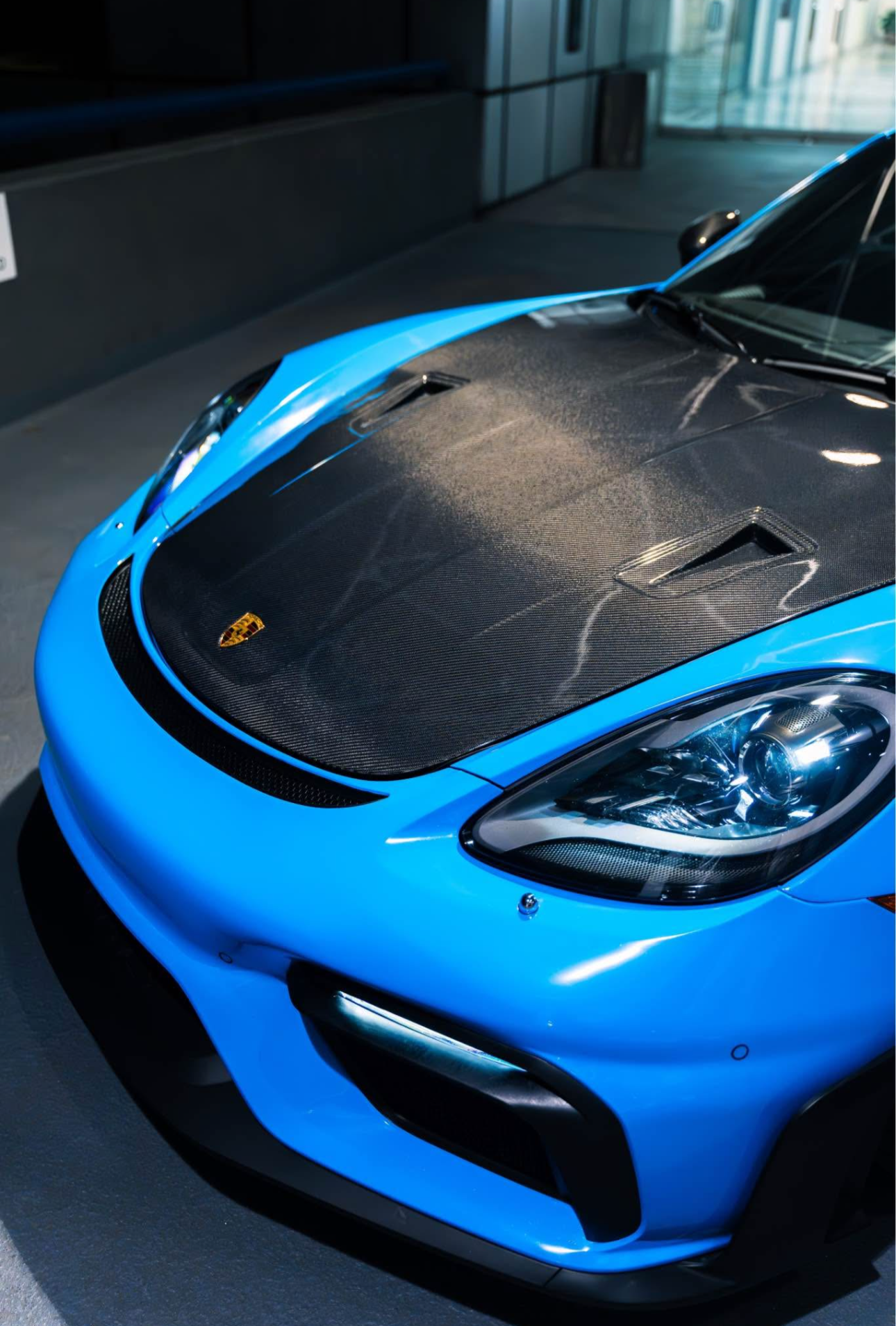 Dry Carbon Fiber GT4RS Style Hood Bonnet - Porsche 718/ Boxster/Cayman/GT4/GT4RS