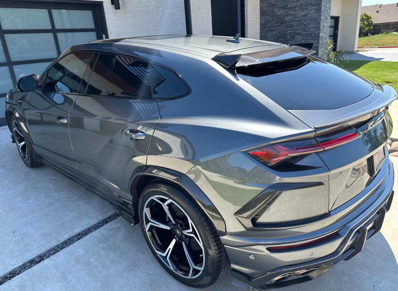 Carbon Fiber Aero TC Body Kit - Lamborghini Urus
