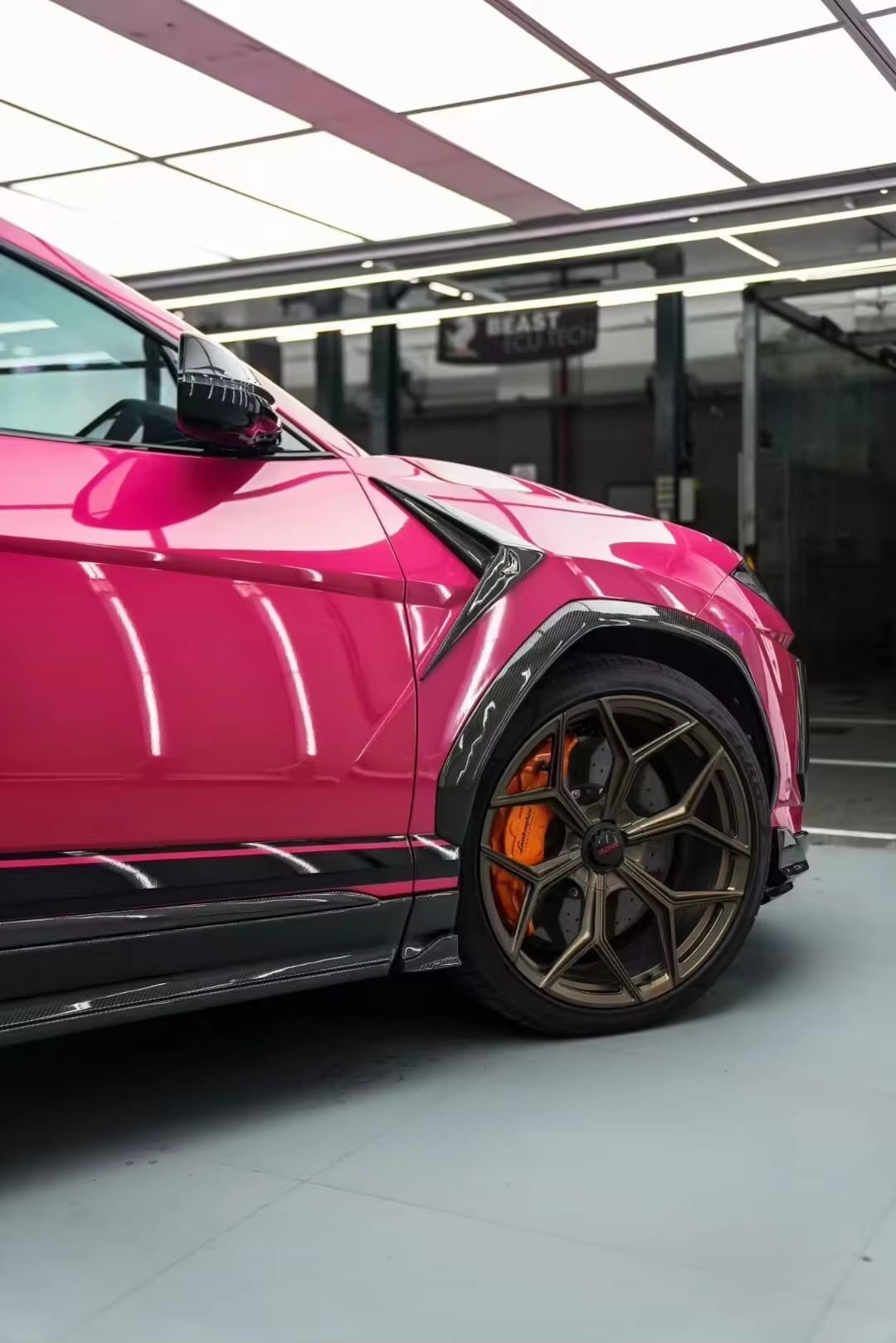 Carbon Fiber Aero TC Body Kit - Lamborghini Urus