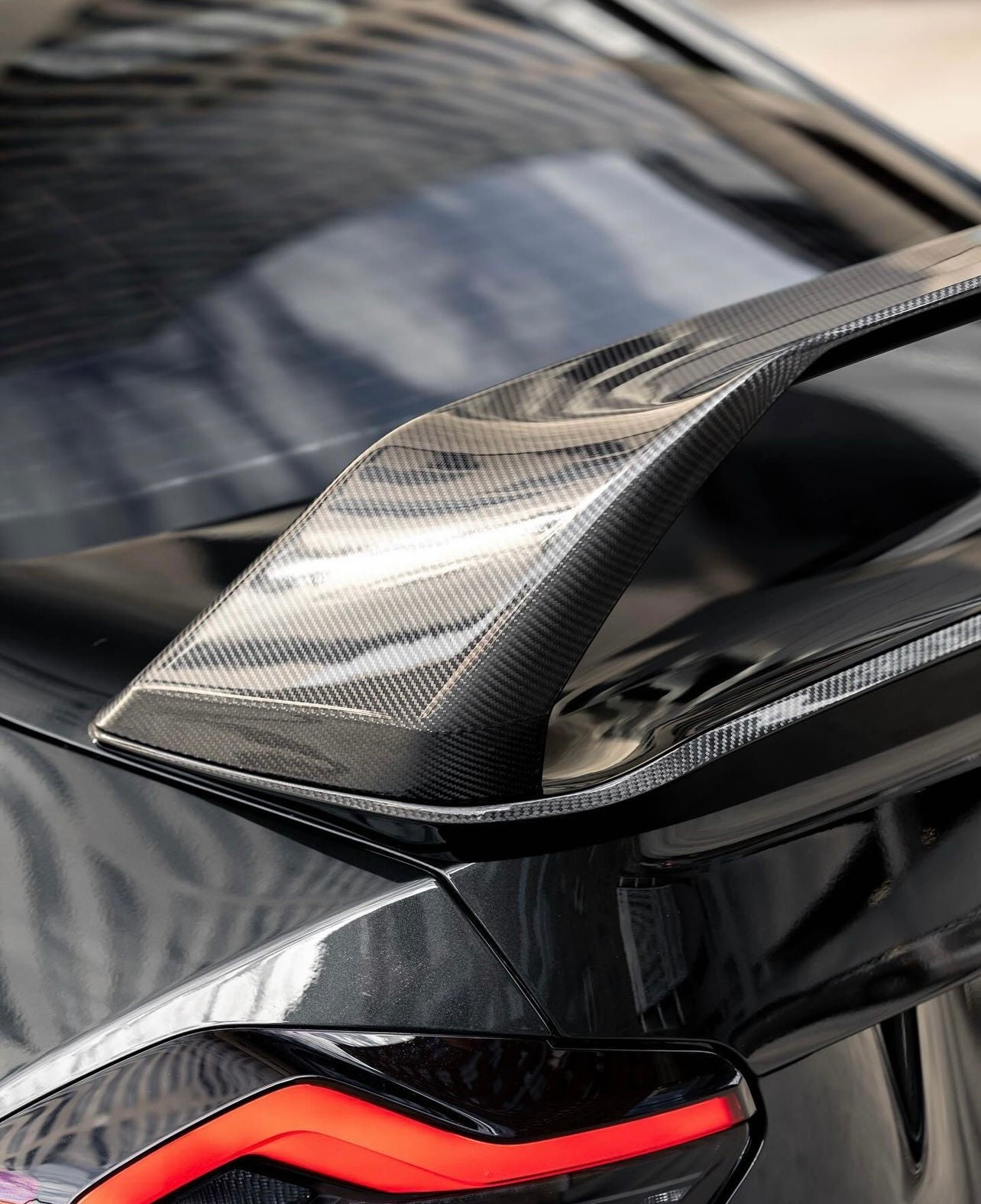 BMW G87 M2 Carbon Fiber Alpha N Style Style Wing