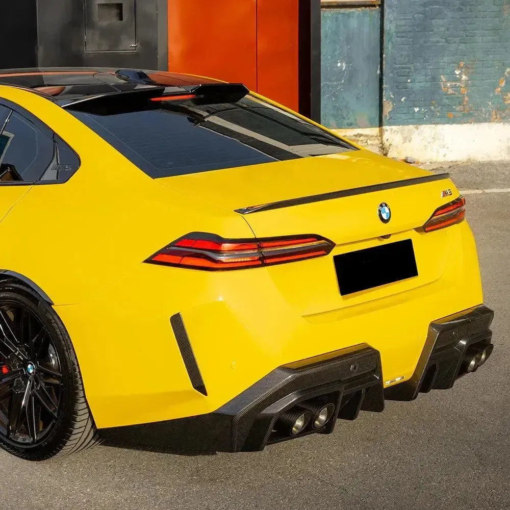 SQ Style Carbon Fiber Rear Diffuser V1 - BMW G90/G99 M5