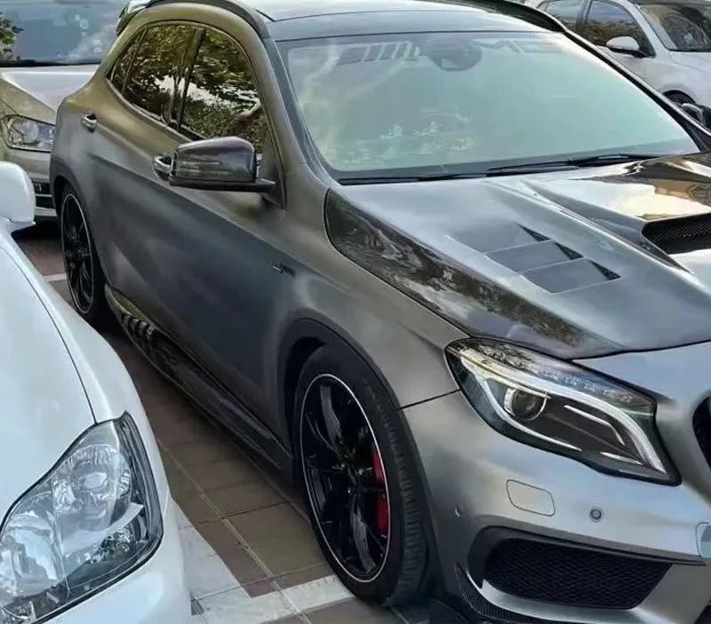 Carbon Fiber Side Skirts - Mercedes-Benz GLA45 X156