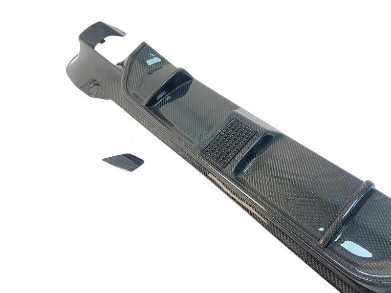 BMW F90 M5 Carbon Fiber Brake Light Diffuser