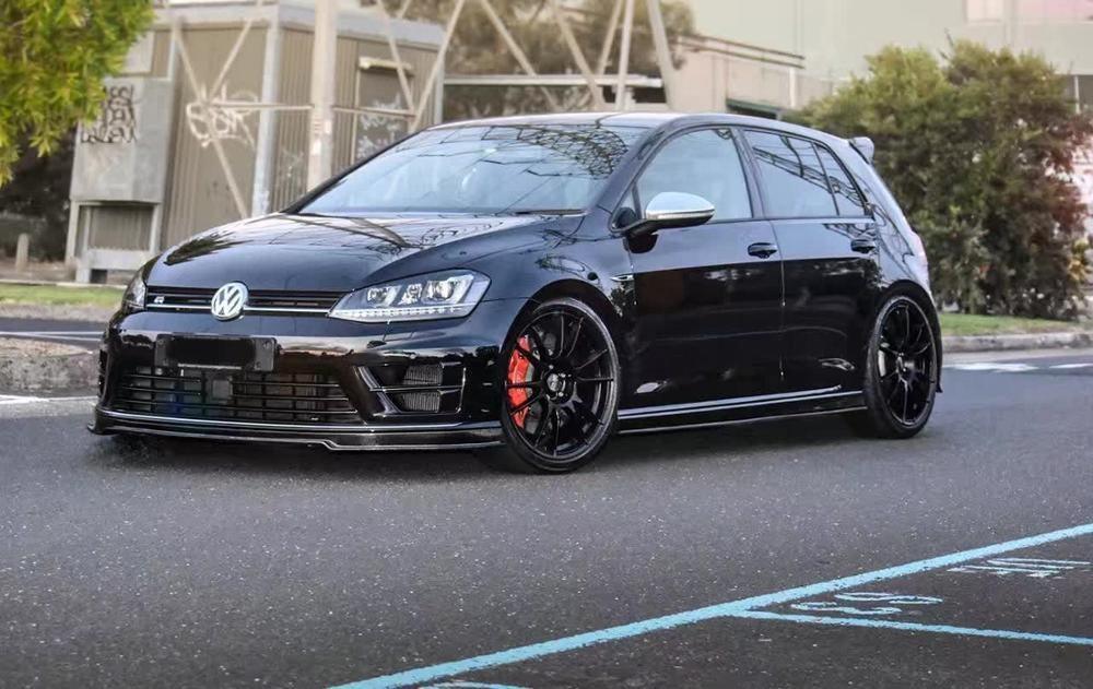 Golf Mk7 Carbon Fiber Side Skirts