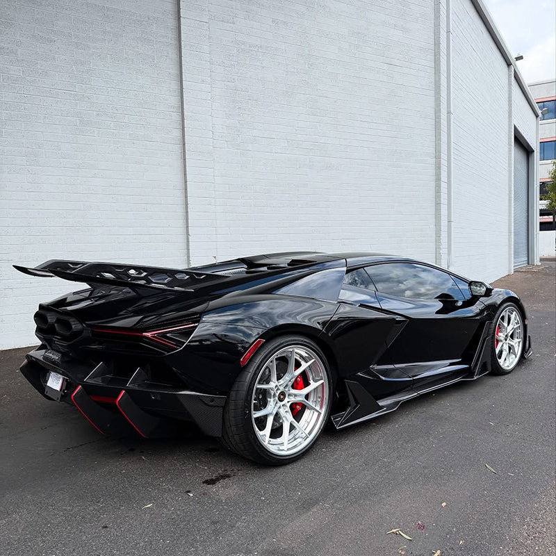 Carbon Fiber DK Aero Body Kit - Lamborghini Revuelto