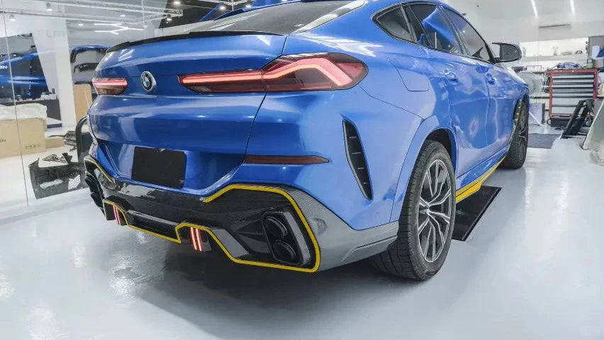 Carbon Fiber Rear Diffuser W/ LED - BMW X6 G06 M Sport