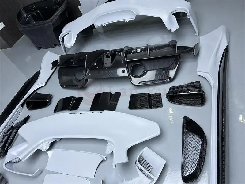 488 Pista Style Carbon Fiber Full Conversion Kit - Ferrari 488
