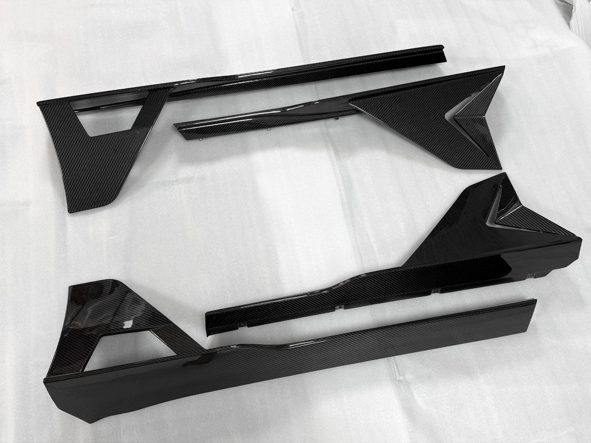 Carbon Fiber DK Style Side Skirts - Lamborghini Revuelto