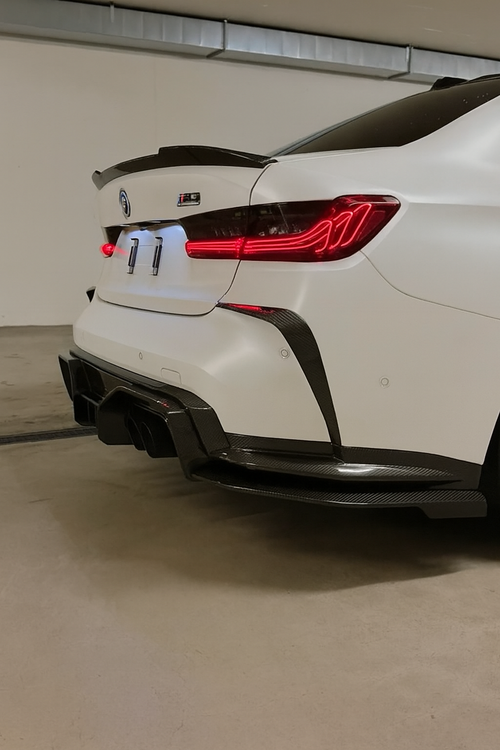 AD Style Carbon Fiber Rear Diffuser - BMW G80 M3 & G82 M4
