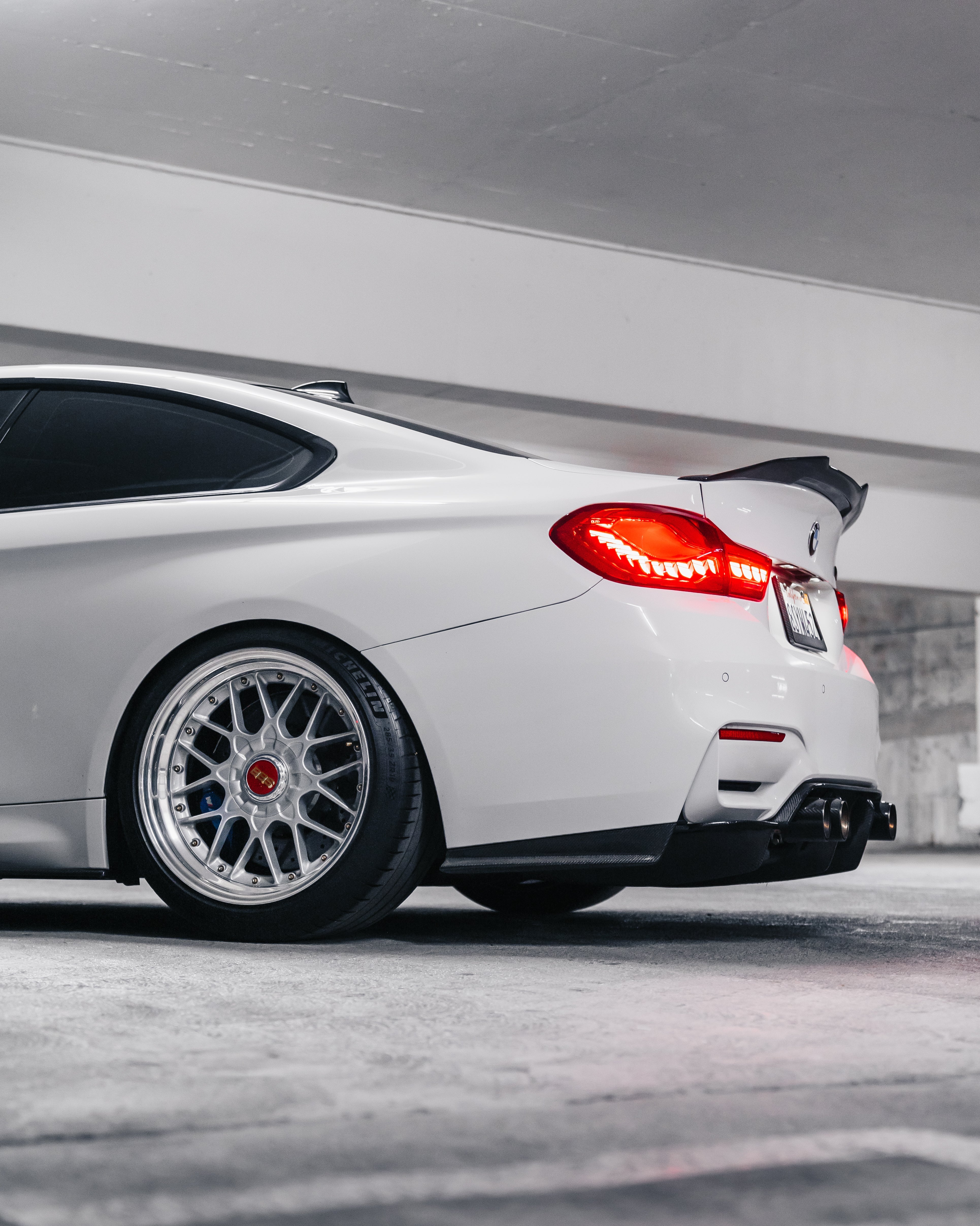 PSM Style High Kick Carbon Fiber Trunk Spoiler - BMW F82/F83 M4