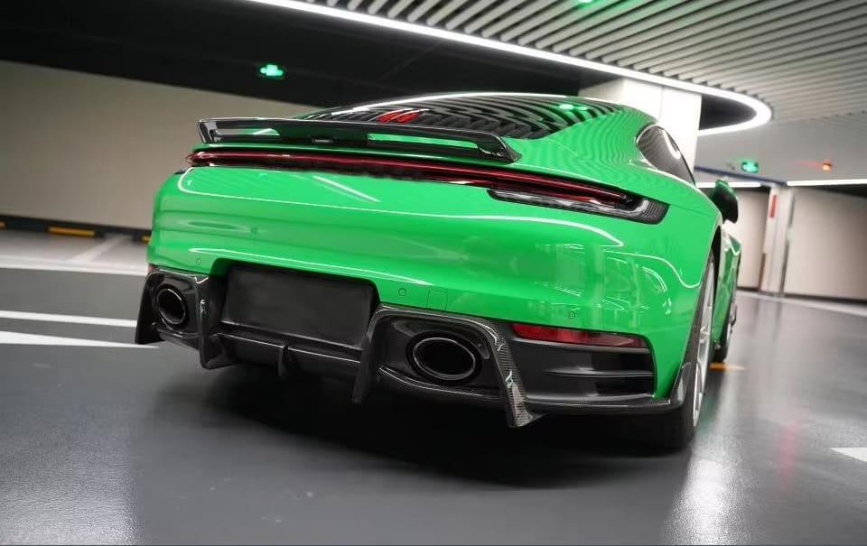GT Style Carbon Fiber Rear Diffuser for Porsche 911 992 Carrera (2019-2023)