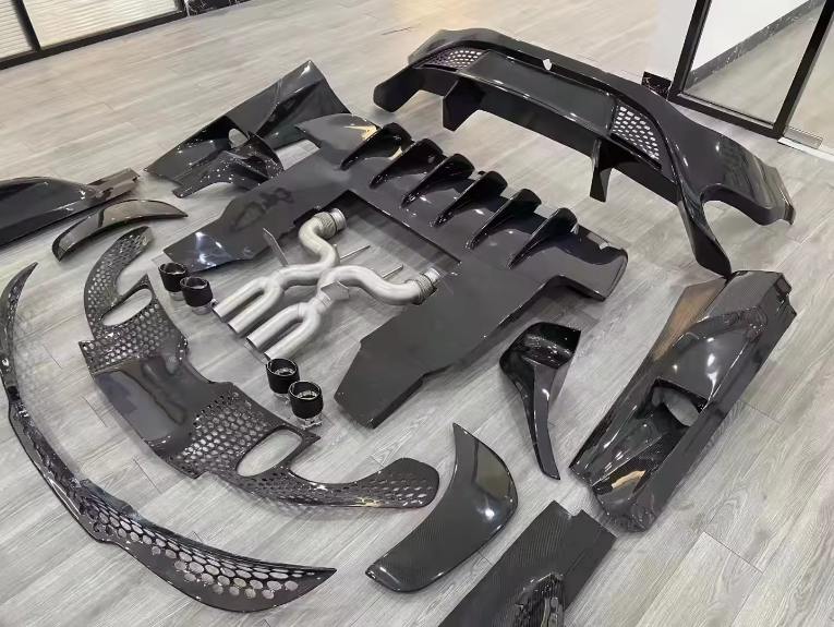 McLaren 765LT Conversion Full Carbon Fiber Body Kit For 720S