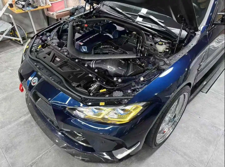 BMW G8X M2/M3/M4 Carbon Fiber Strut Brace