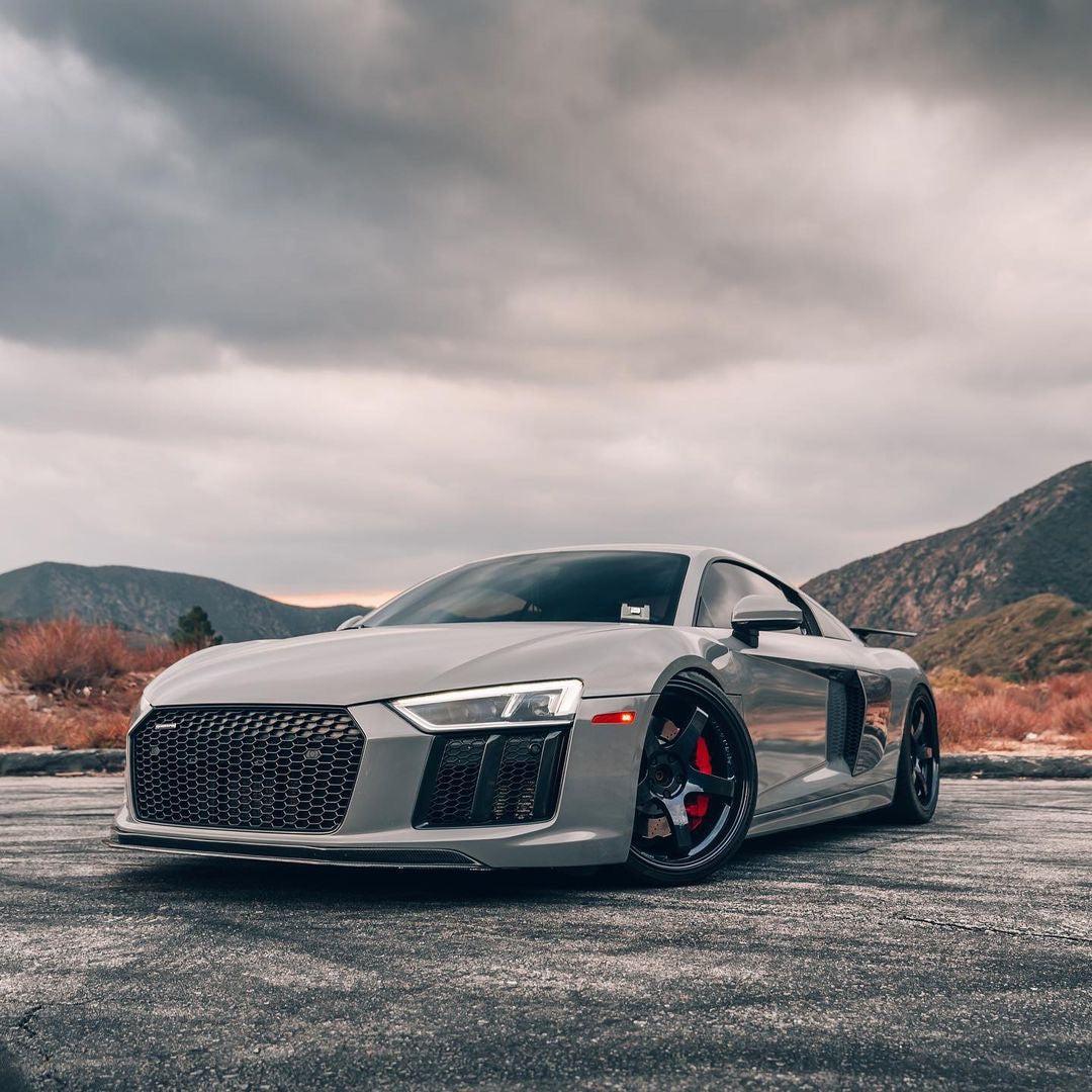 V Style Carbon Fiber Front Lip - Audi R8 V10 Gen 2