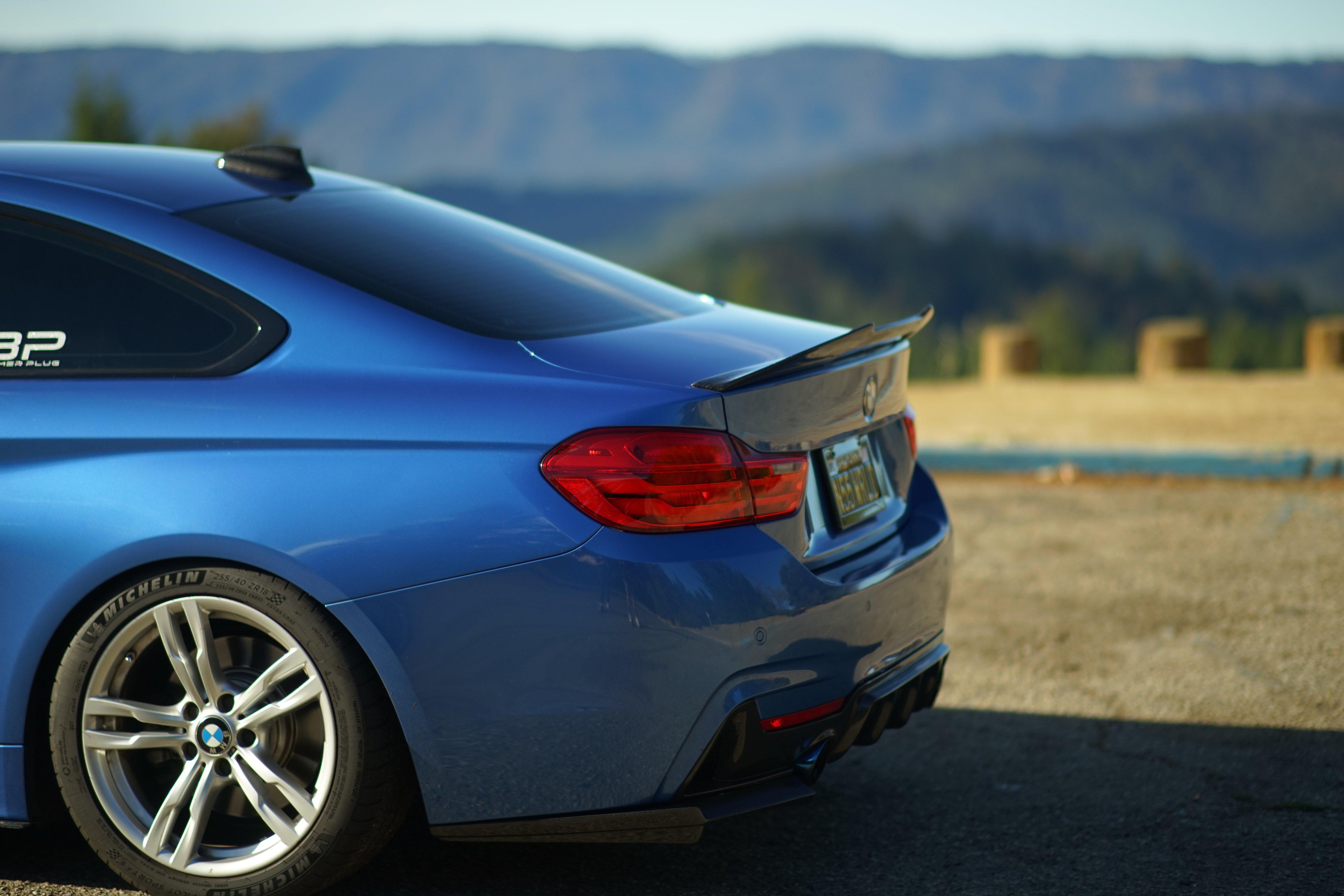 V Style Carbon Fiber Rear Canard Splitters - BMW F80 M3 & F82 / F83 M4