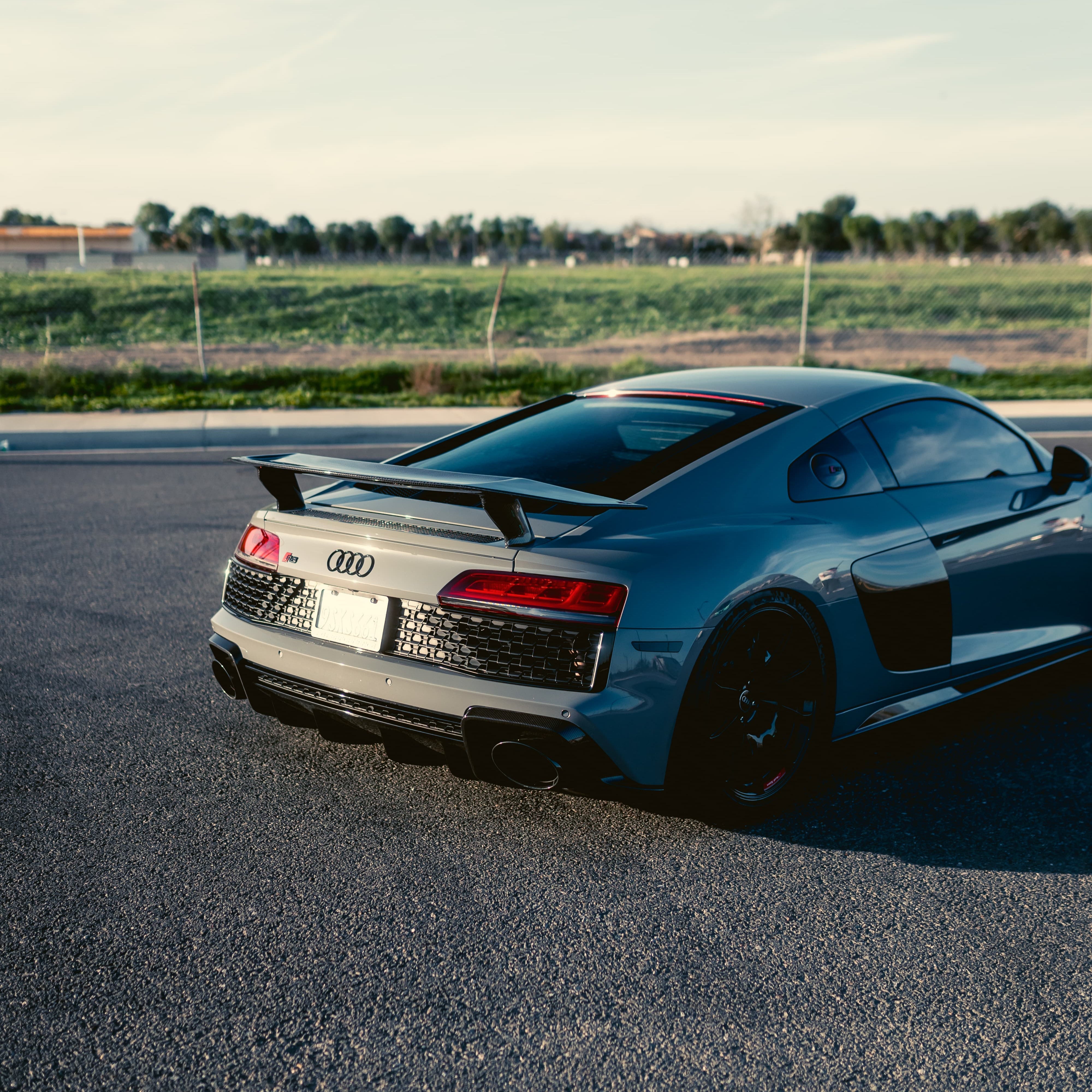 V Style Carbon Fiber Wing - Audi R8 V10 Gen 2
