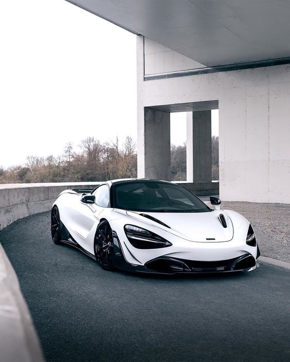 McLaren 720s Carbon Fiber Front Splitter