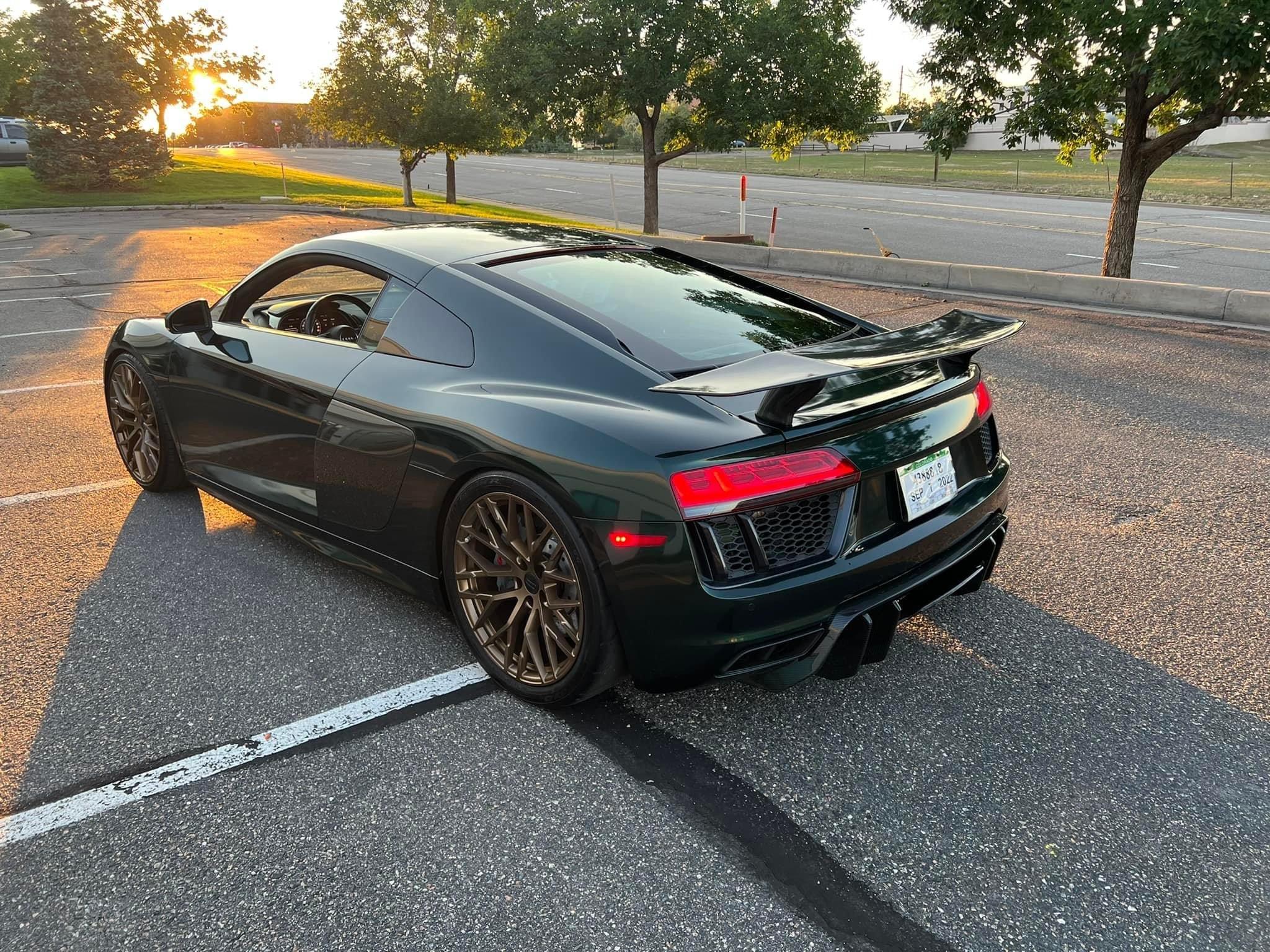Audi R8 Artisan Carbon Fiber Full Aero Kit