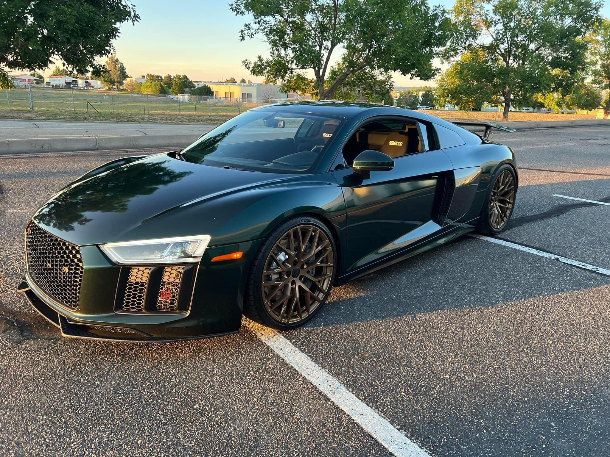 Audi R8 Artisan Carbon Fiber Full Aero Kit