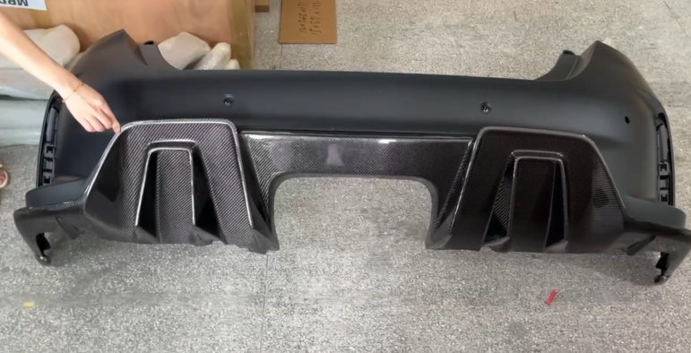 Carbon Fiber Rear diffuser V2 - Honda Civic Type R FL5