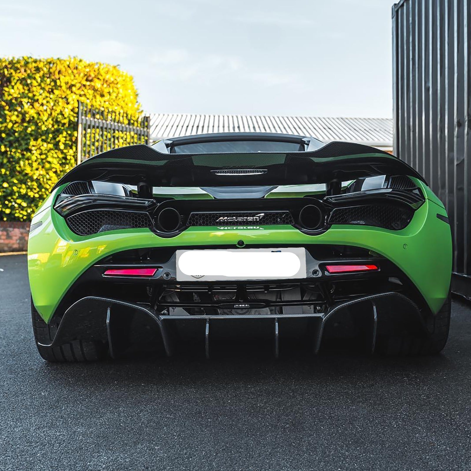 Dry Carbon Fiber Aerodynamic Body Kit - Mclaren 720s