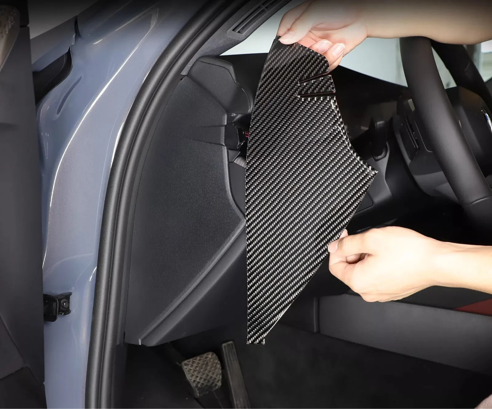 Carbon Fiber Dashboard Side Panel Trim - BMW 5 Series 530i G60 2024+